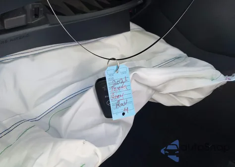 2021 Toyota Rav4 Xle z USA, uszkodzony, nr VIN 2T3W1RFV8MW118054